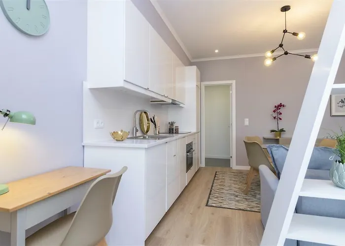 Calcada Dos Barbadinhos Lisboa