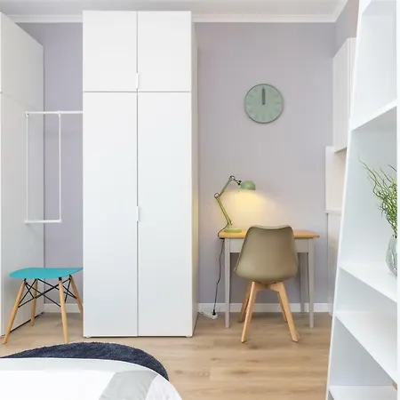 Calcada Dos Barbadinhos * リスボン