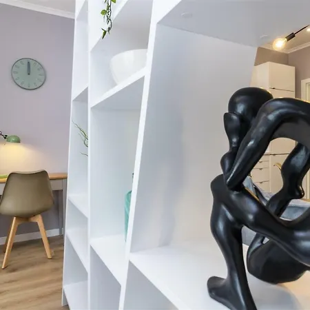 Calcada Dos Barbadinhos * Лиссабон